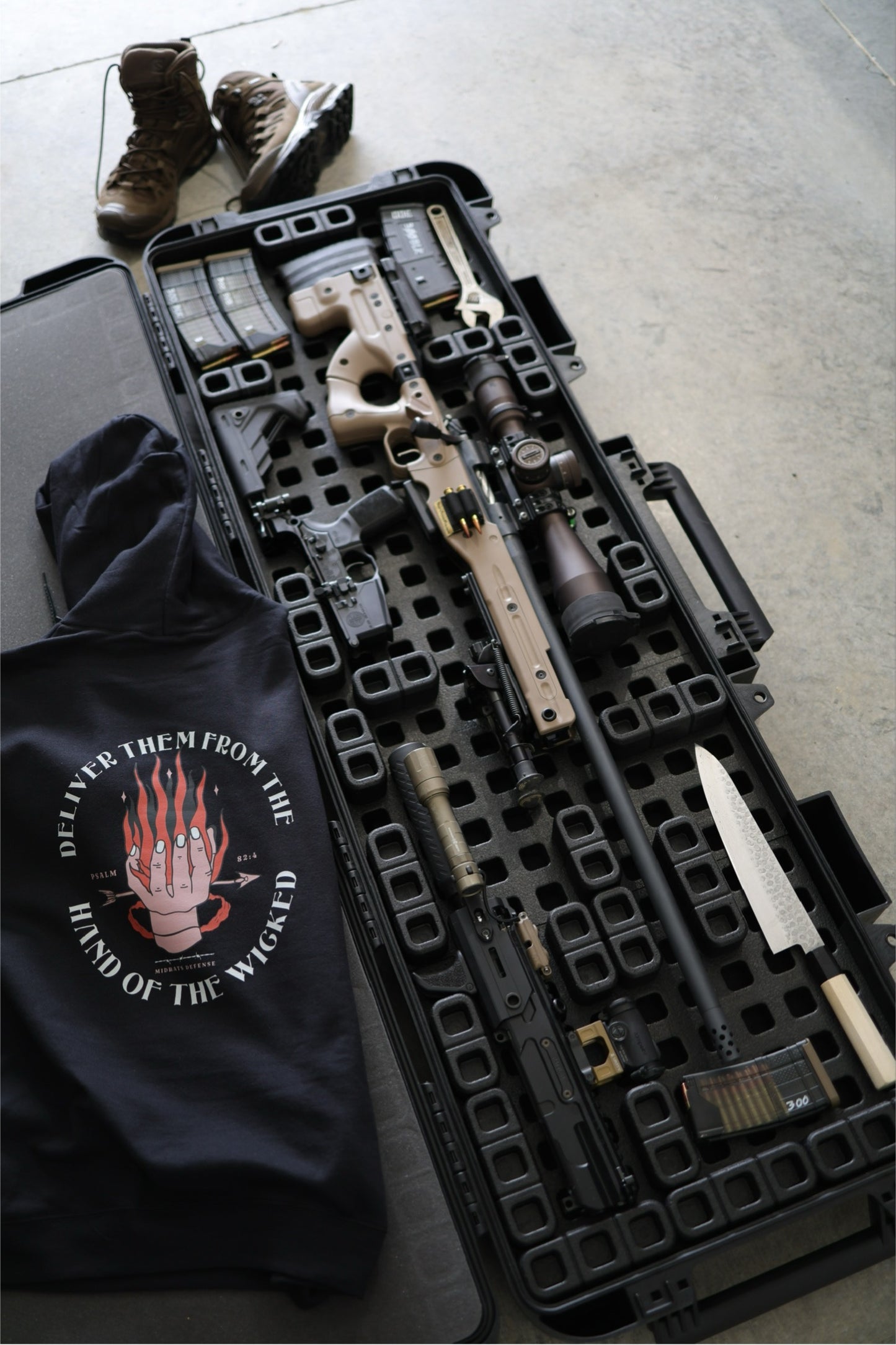 WICKED HAND HOODIE